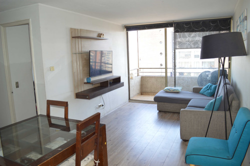 Precio De Oferta. 2 Cuadras Metro Egaña (84847)