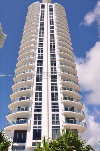 Departamento  En Venta En Sunny Isles, Miami, Florida