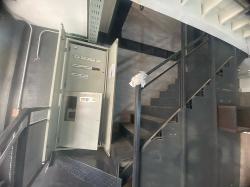 Gran Local Com. Para Restaurante U Otro Giro 183m2 Ampliable