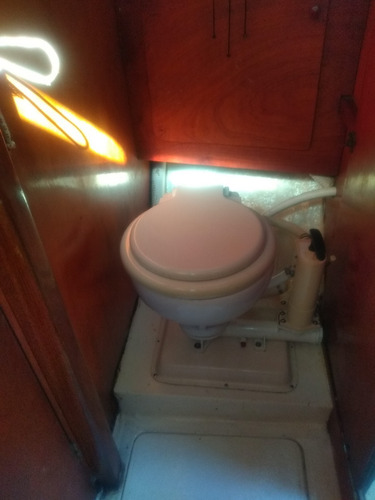 Imagen 18 de 20 de Velero Silver 25 Con Motor Honda 4 Tiempos 15 Hp