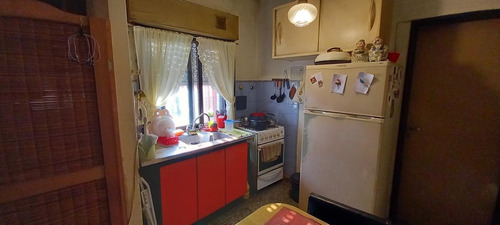 Imagen 5 de 10 de Ph Retasado 3 Ambientes Con Espacio Verde - Caseros 270 Bis - Bernal Este