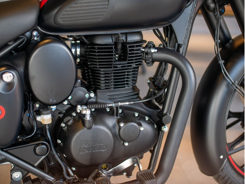 Royal Enfield Classic 350 Dark Stealth Black Reserva
