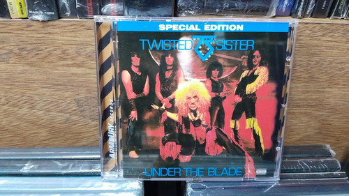 Twisted Sister Under The Blade 5 Bonus Tracks