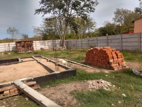 Lote Con Mejoras, Sobre Calle Riobamba N°1026