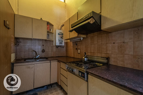Ph En Lomas Del Mirador, 3 Ambientes, 2 Habitaciones, 1 Baño, Patio, Cuarto De Guardado