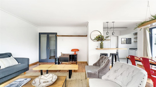 Remodelado: Plaza Las Lilas / Luis Thayer Ojeda