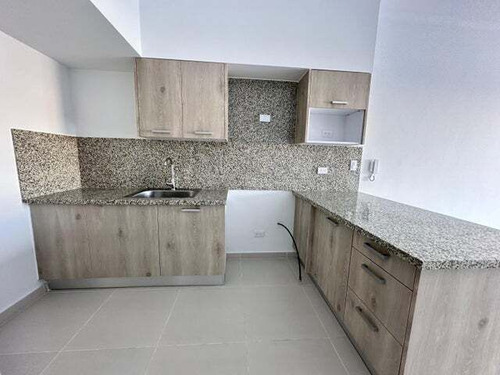 Alquiler De Apartamento De 1 Habitacion En Zona Universitaria