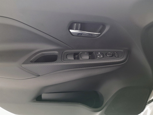 Imagen 14 de 15 de Nissan Versa Sense Cvt 2022