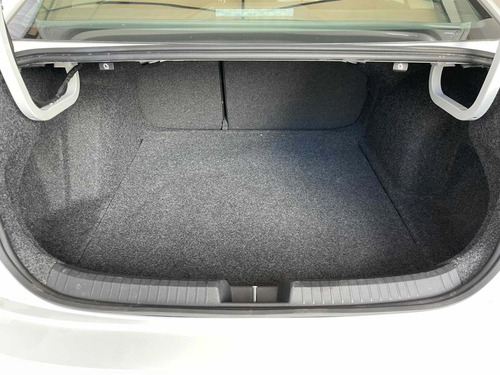 Imagen 13 de 15 de Volkswagen Jetta Trendline 1.4 Tip 2020