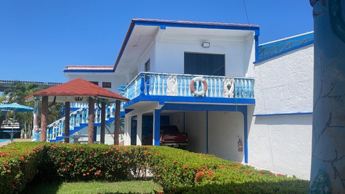 Imagen 9 de 18 de Casa En Alquiler Vacacional En El Edo. Miranda. Higuerote