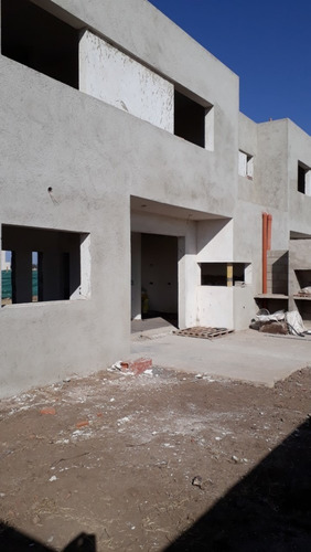 Imagen 12 de 12 de San Ignacio Village, Dúplex De 3 Dormitorios, Cochera Para 2, Patio, Asador