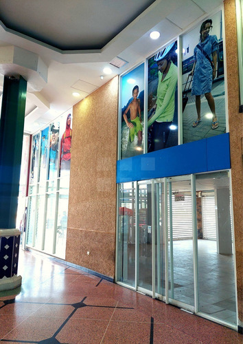 Imagen 2 de 9 de Venta Local Comercial Puente Real Pb, Nueva Barcelona