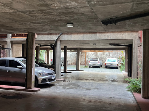 Cochera Semicubierta San Isidro Nº 10 - Venta