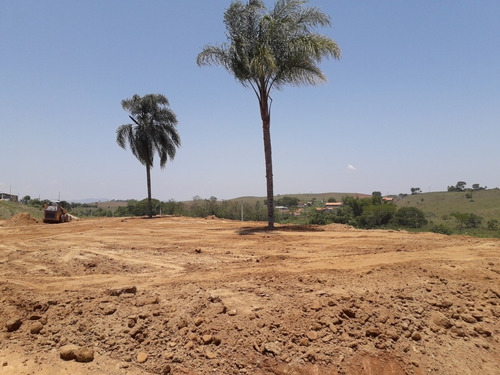 Imagem 1 de 14 de Linda Chácara De 2500m Pronta Para Construir