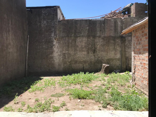 Imagen 5 de 9 de Venta - Galpon 120m2 - Moreno