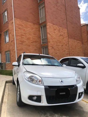 Renault Sandero Automático