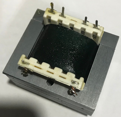 Imagem 3 de 4 de Transformador Terminais 18v 800ma