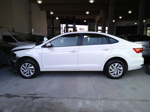 Imagen 6 de 10 de Volkswagen Virtus Trendline 1.6 Msi 110cv At