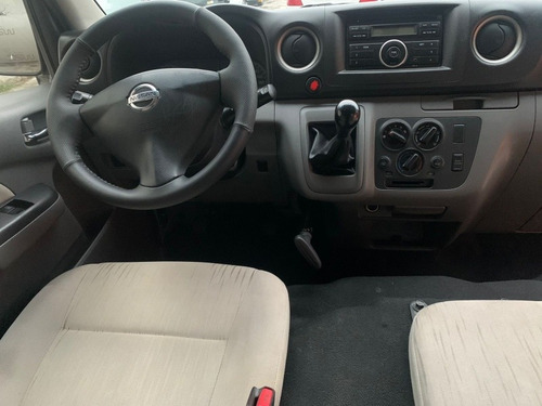 Imagen 15 de 15 de Nissan Urvan 2.5 15 Pas Amplia Aapack Seg Mt 2016