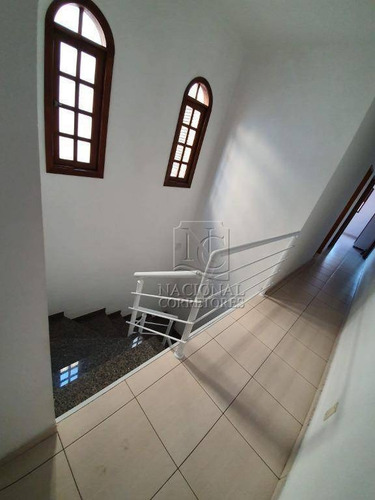 Imagem 14 de 20 de Sobrado Com 3 Dormitórios À Venda, 262 M² Por R$ 560.000 - Vila Humaitá - Santo André/sp - So3498