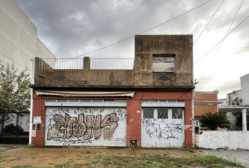 Terreno O Lote ,casa, En El Centro De Ramos Mejía , La Matanza.