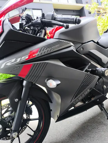 Yamaha R15 V3 2025