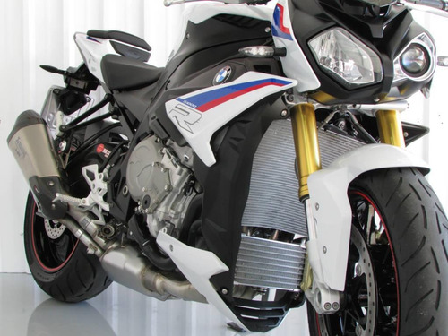 Imagem 2 de 6 de Bmw S 1000 R Tricolor Abs