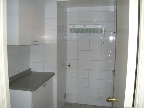 Departamento Un Dormitorio, Con Estacionamiento