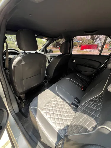 Renault Logan 1.6 Privilege / Intens