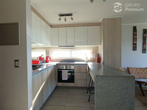 Departamento En Venta De 1 Dorm. En Pucón