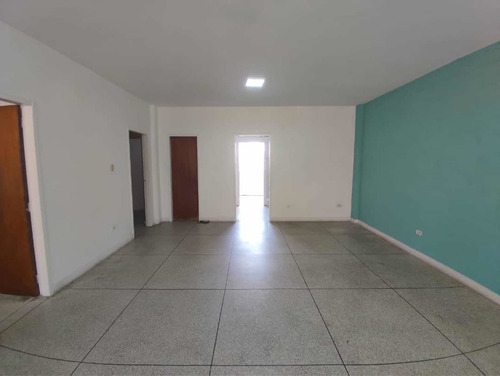 Imagen 6 de 9 de Apartamento En Alquiler En San Miguel. Maracay 04128900222