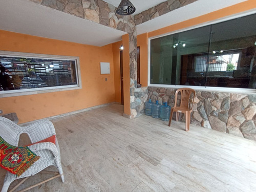 Imagen 14 de 21 de Townhouse En Res. Trapiche, Urb. El Bosque, Valencia. Vende Crismelia Castillo