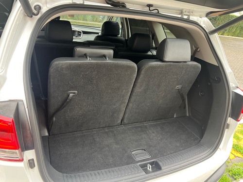 Kia Sorento 3.3L Ex At