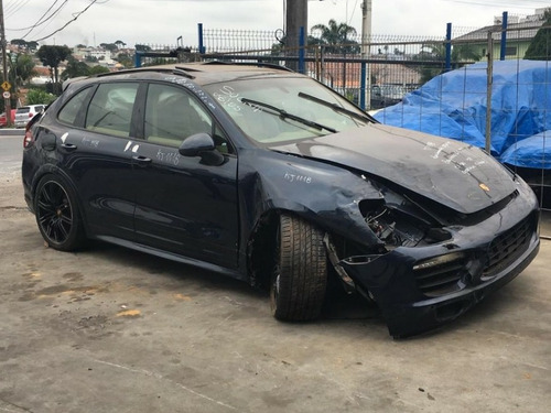Porsche Cayenne Gts 2013 (sucata Para Venda De Peças)