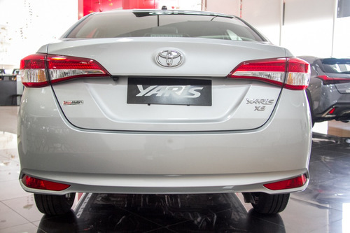 Toyota Yaris Sedan 1.5 Xs Connect Cvt (flex)