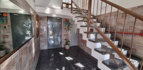 Dueño Vende Apartamento Malvin Alto - 3 Dormitorios Muy Luminoso  Apto Para  Banco