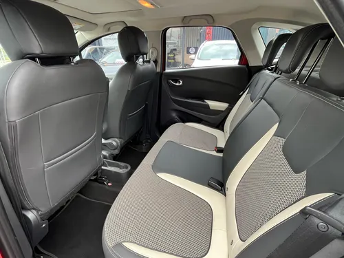 Renault Captur 2.0 Intens Automática