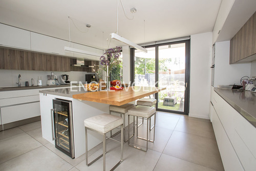 Arriendo Moderna Casa San Damián , Las Condes