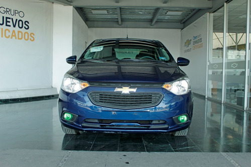 Imagen 2 de 13 de Chevrolet Aveo 2022 1.5 Lt Mt