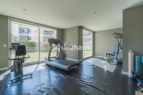 Alquiler Apartamento Tres Dormitorios Playa Brava Edificio Brava Biarritz