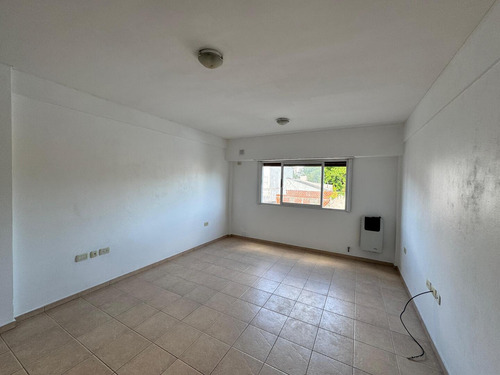 Monoambiente En Venta En La Plata