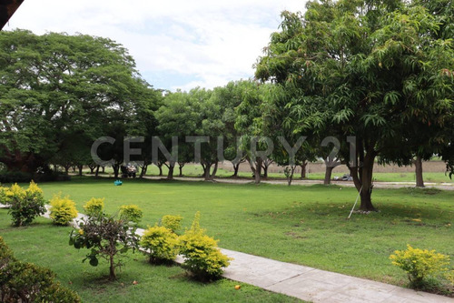 Terreno En Residencial San German (lote 85)