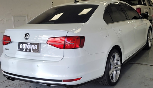 Imagen 6 de 9 de Volkswagen Vento