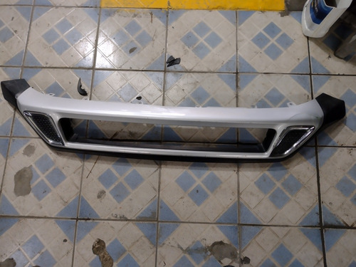 Moldura Inferior De Bumper Outlander 2014-2019