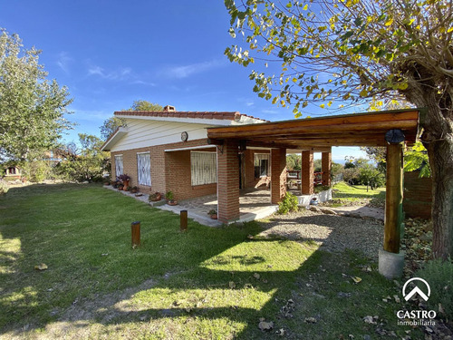 Casa En Rincón Del Este, Villa De Merlo.