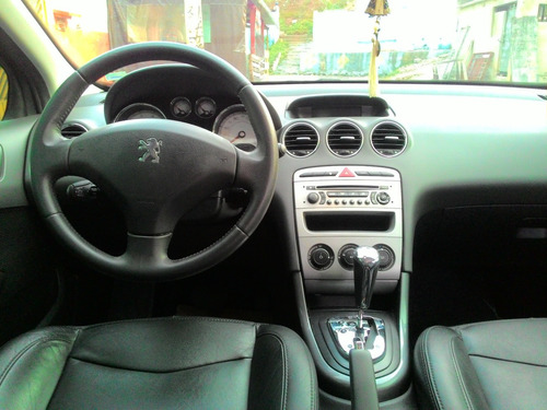 Peugeot 408 Allure Automático 2012
