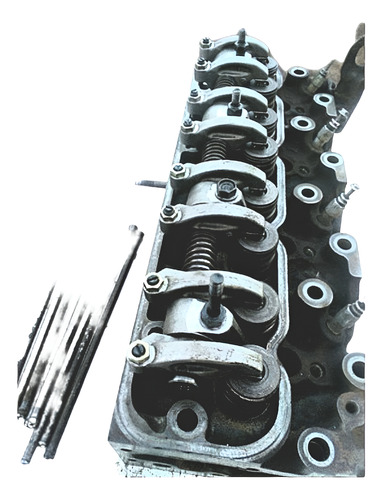Tapa De Cilindros Isuzu Luv 2.8 2.5 4jb1 Completa Impecable