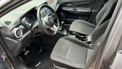 Nissan Versa 1.6 Sense