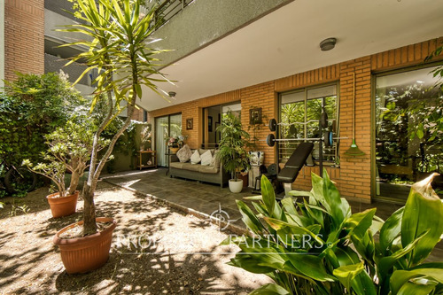 Departamento Con Jardín Club De Polo