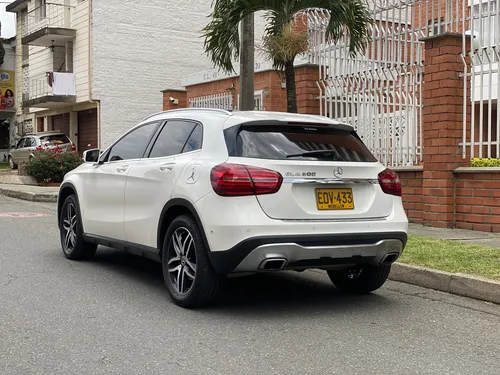 Mercedes-Benz Clase GLA 1.6 Urban